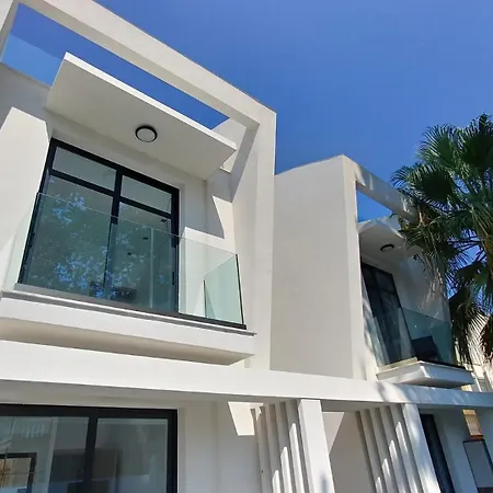 Apartment Opensky Pool