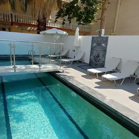 Opensky Pool Apartment Kallithea (Chalkidiki)