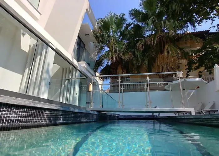 Opensky Pool Apartment Kallithea (Chalkidiki)