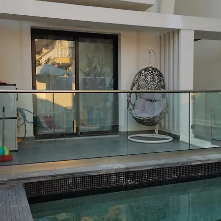 Opensky Pool Apartmán Kallithea (Chalkidiki)