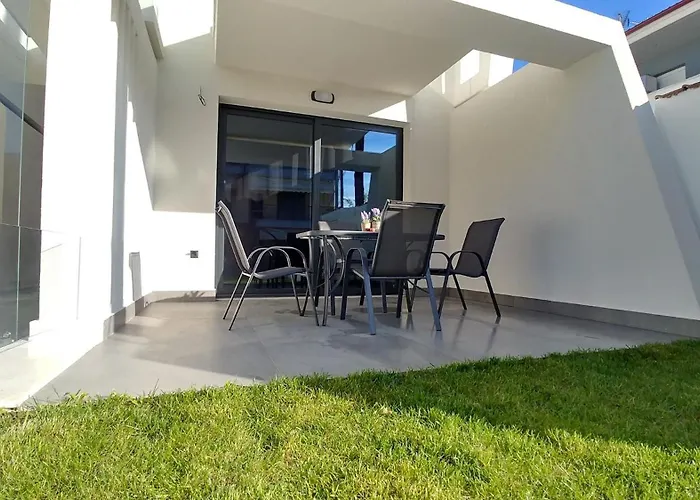 Opensky Pool Kallithea (Chalkidiki)